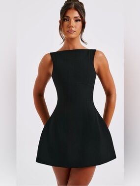 Elegant Black Sleeveless Mini Dress with Square Neckline